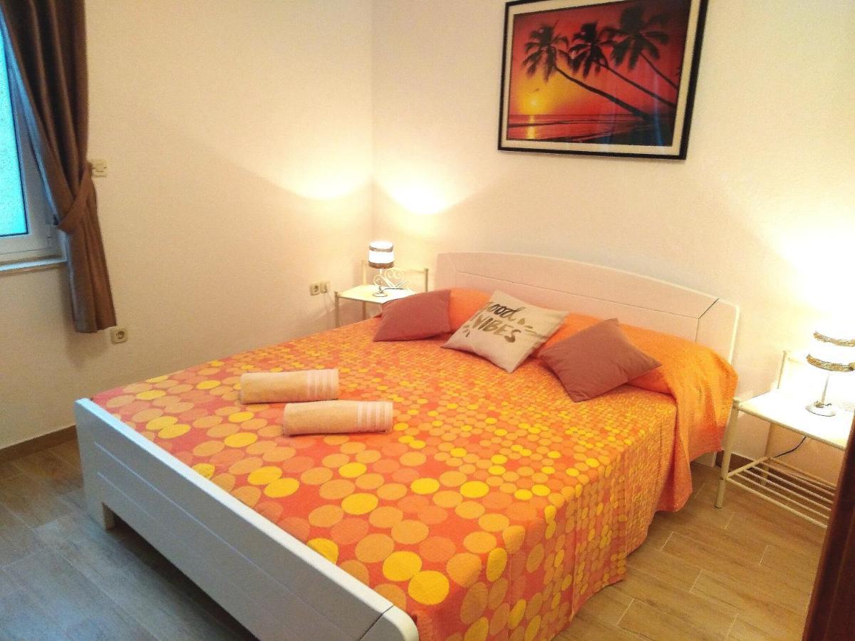 Apartments Green & Orange Đảo Hvar Ngoại thất bức ảnh