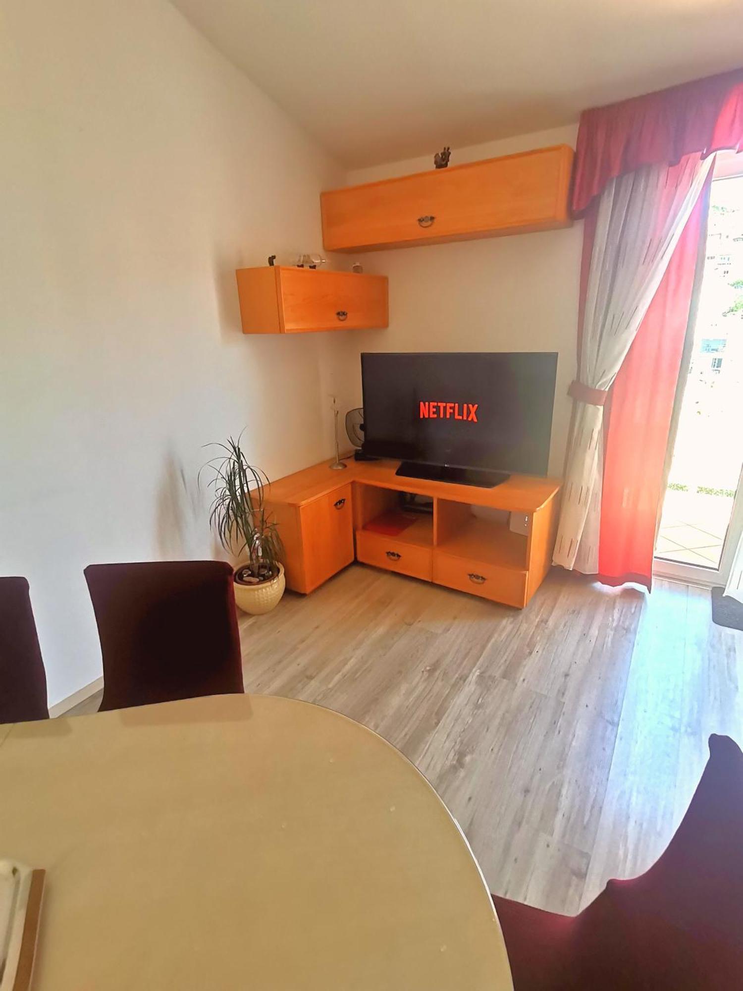Apartments Green & Orange Đảo Hvar Ngoại thất bức ảnh