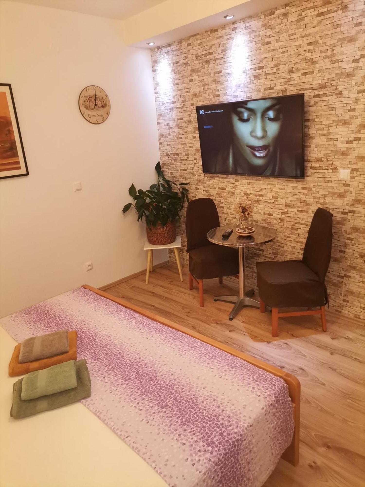 Apartments Green & Orange Đảo Hvar Ngoại thất bức ảnh