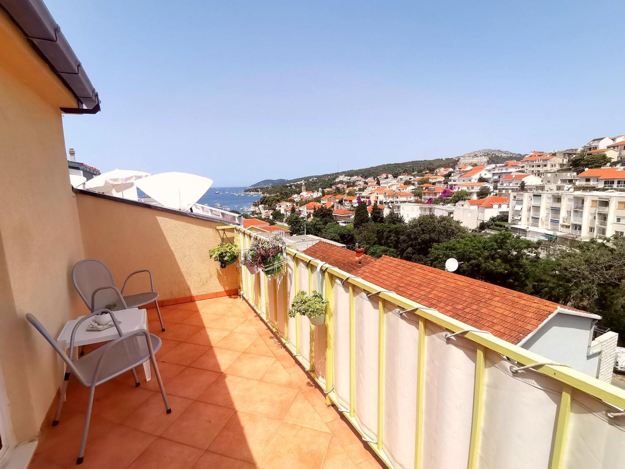 Apartments Green & Orange Đảo Hvar Ngoại thất bức ảnh