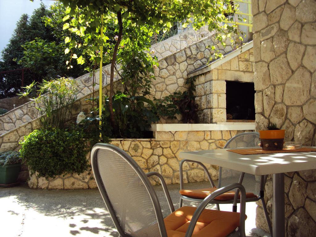 Apartments Green & Orange Đảo Hvar Ngoại thất bức ảnh